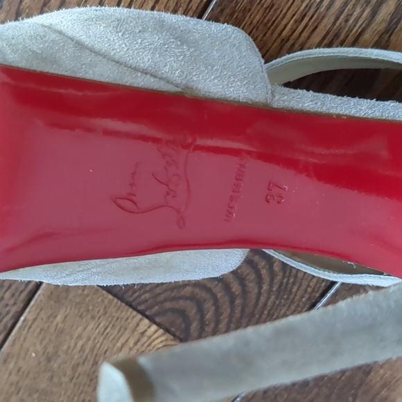 PRICE DROP 🎊 Platform suede Louboutin - Picture 4 of 5
